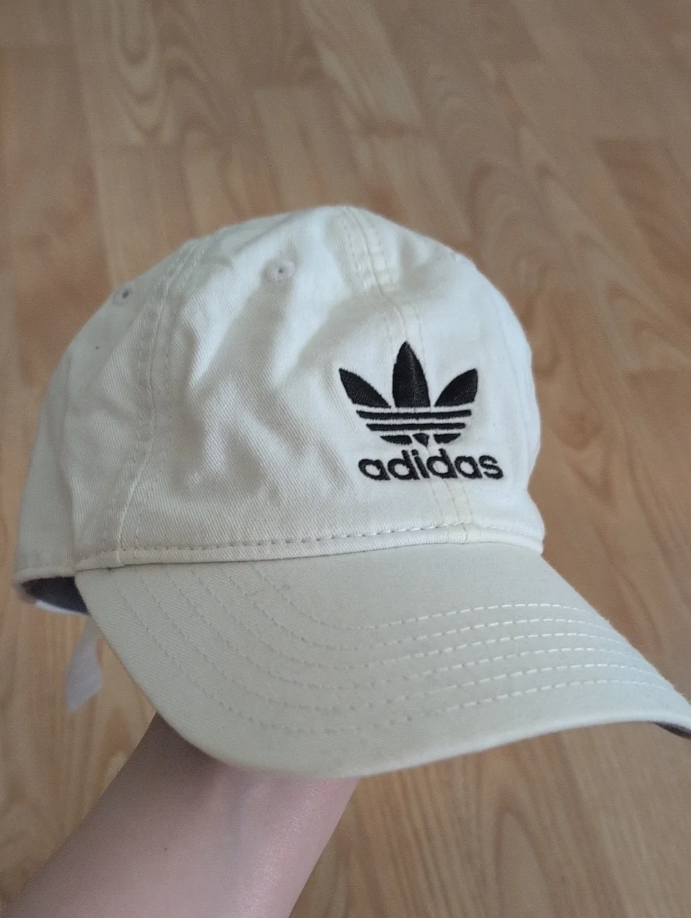 adidas Originals White Cap with Black Trefoil OSFW